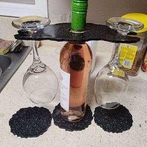 Wine bottle glass holder